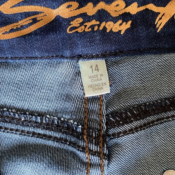 Seven7 Jeans - Picture 4 of 8